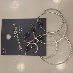 Earring set